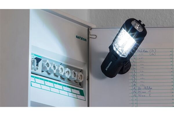  LED Arbeitslampe, 3+1 W