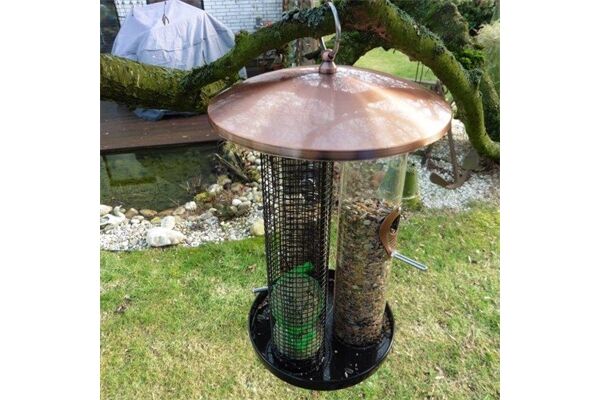  Vogelfutterstation TRIO mit drei Säulen