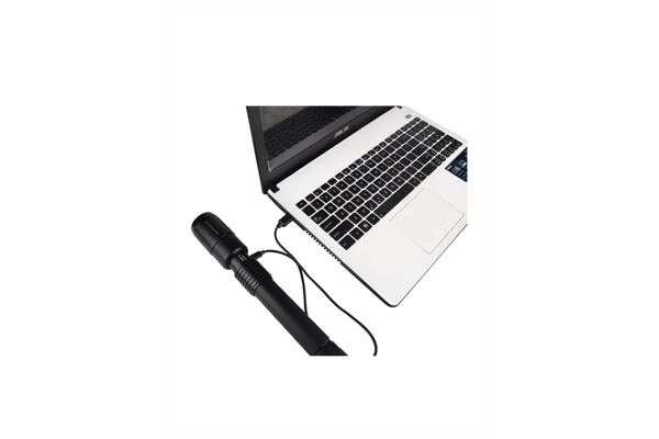 LED Taschenlampe, 13 W
