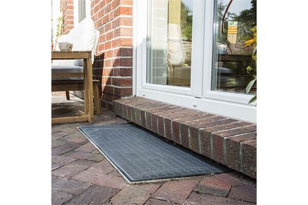  Lichtschachtschutz aus Fiberglas