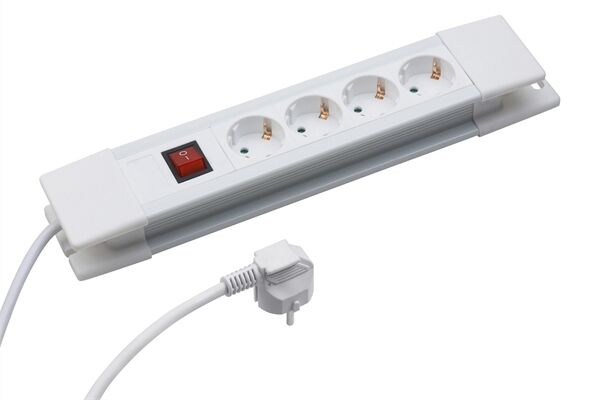  4-fach Steckdosenleiste, Schalter, 2 m